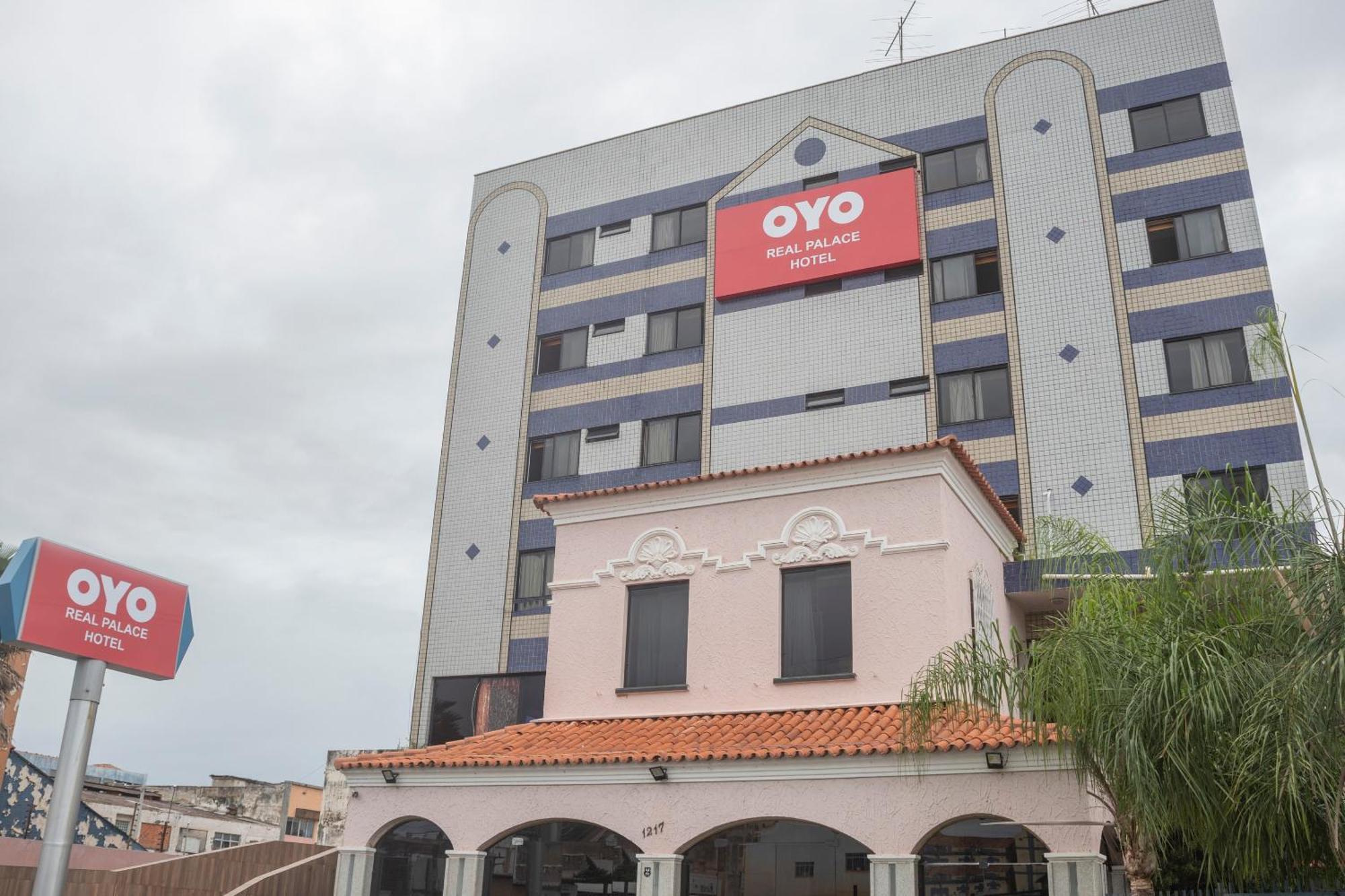 Hotel Oyo Real Palace Hotel,