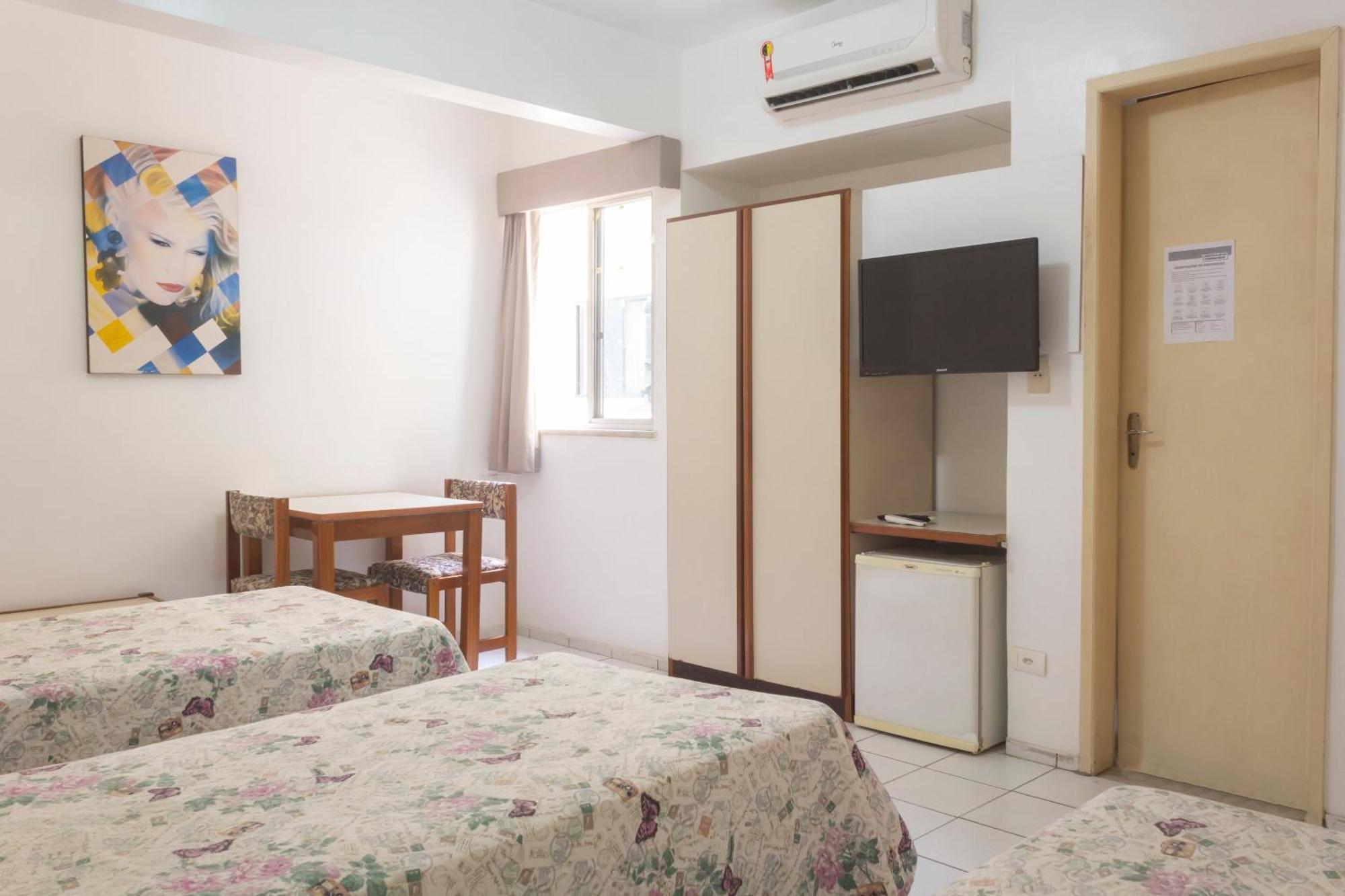 Hotel Oyo Real Palace Hotel, 3*