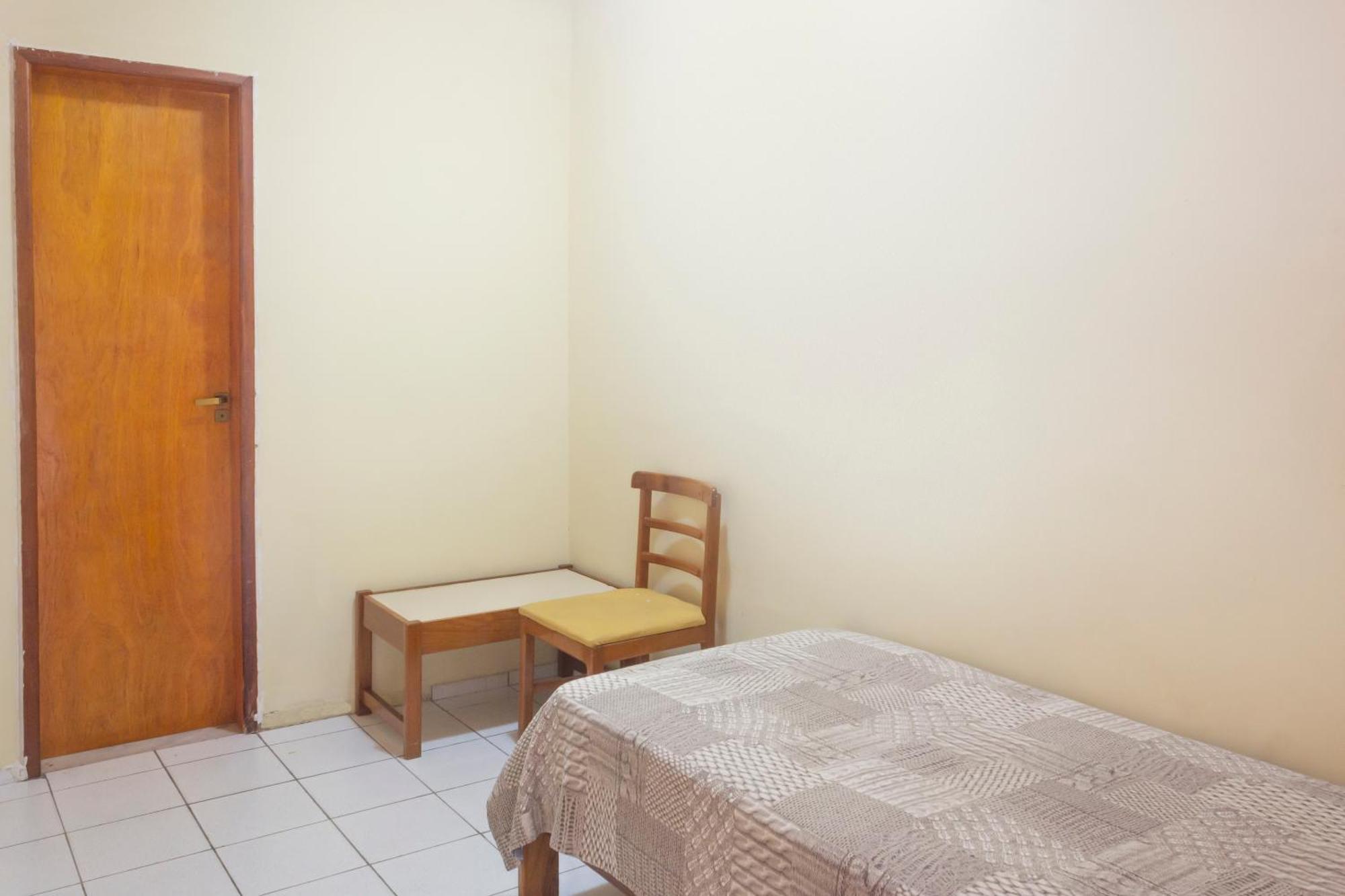 Oyo Real Palace Hotel, Hotel Teresina